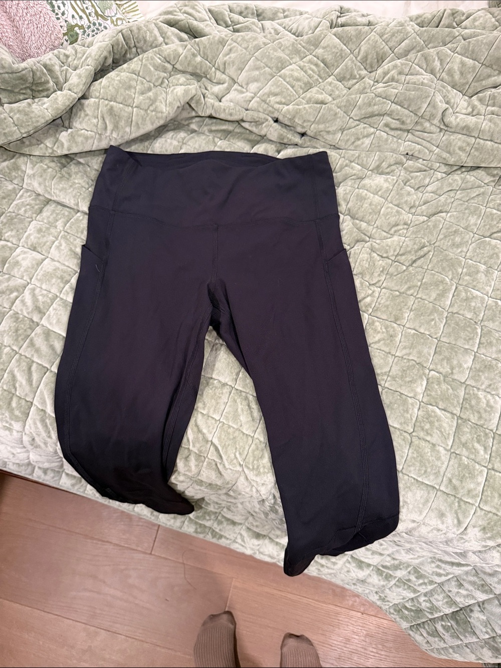 Lulu Black Active Capri Leggings